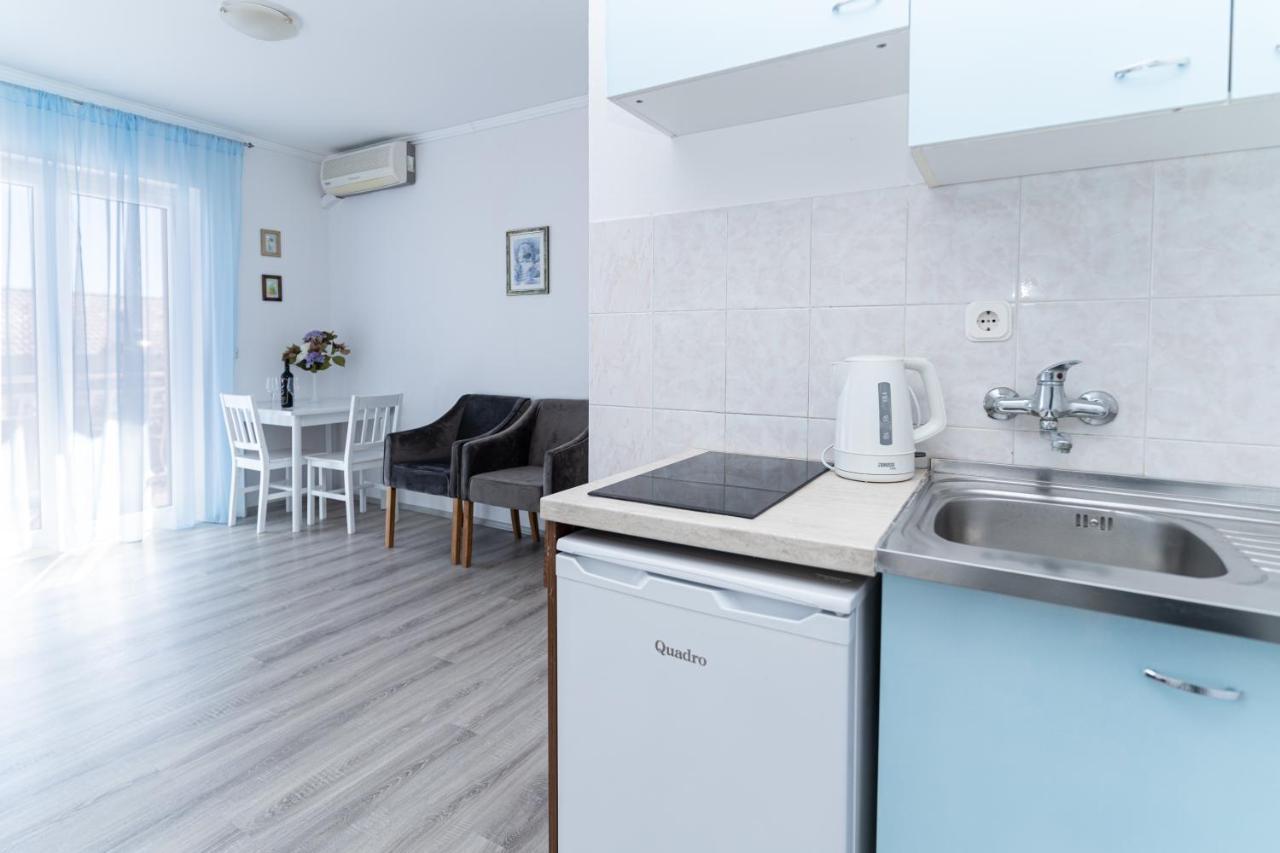 Benic Apartments Mlini Buitenkant foto