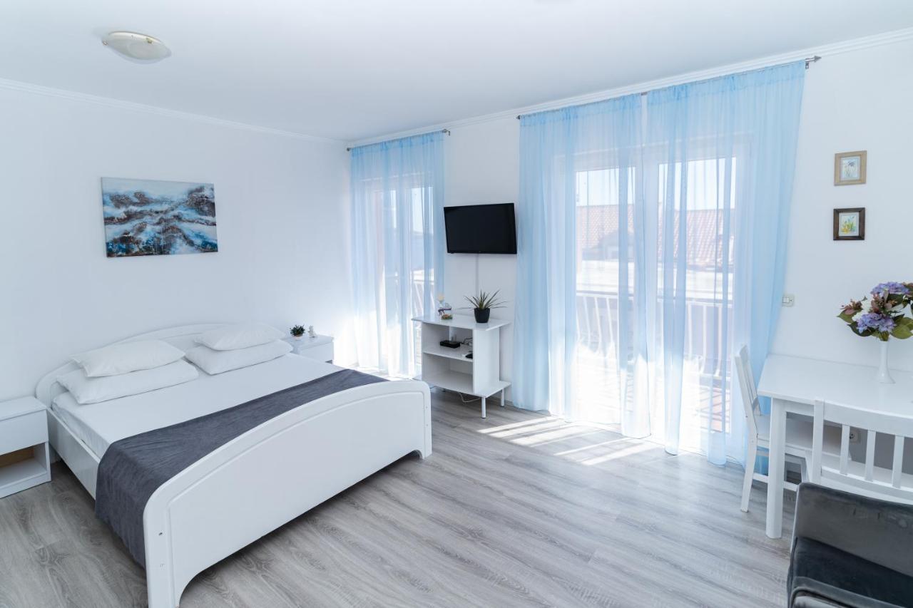 Benic Apartments Mlini Buitenkant foto
