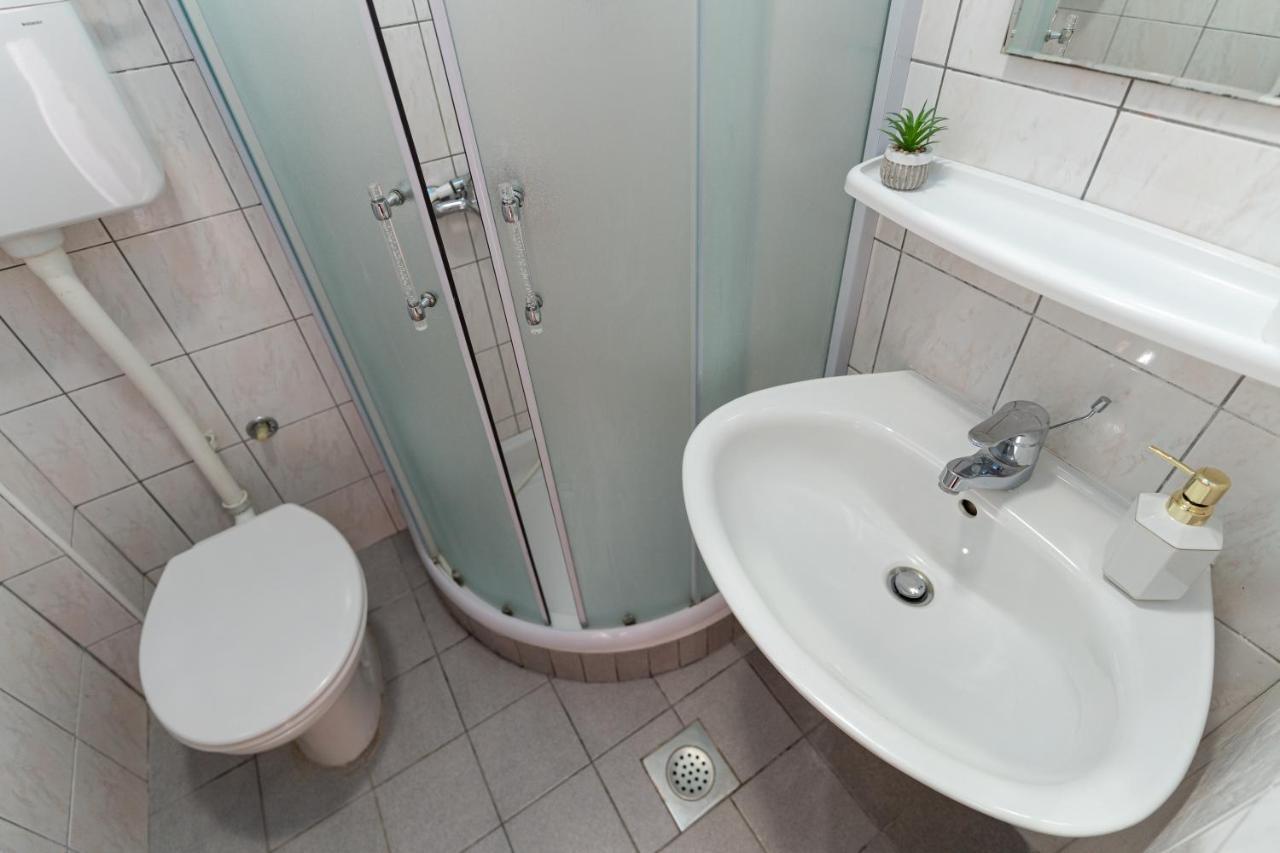 Benic Apartments Mlini Buitenkant foto
